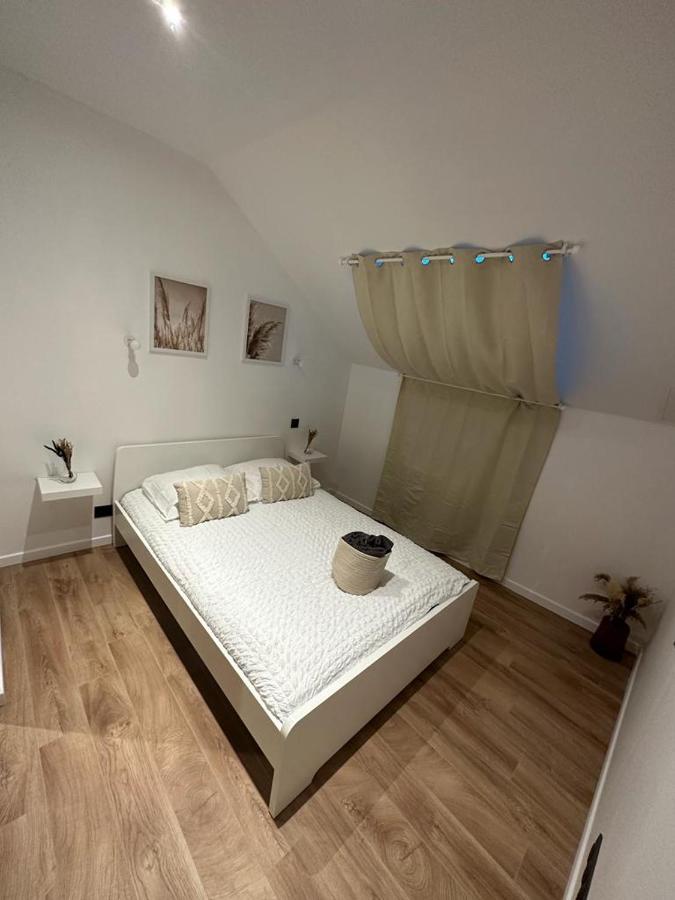Chambres Dans Maison Neuve Au Style Chic Et Boheme Villeneuve-sous-Dammartin Δωμάτιο φωτογραφία